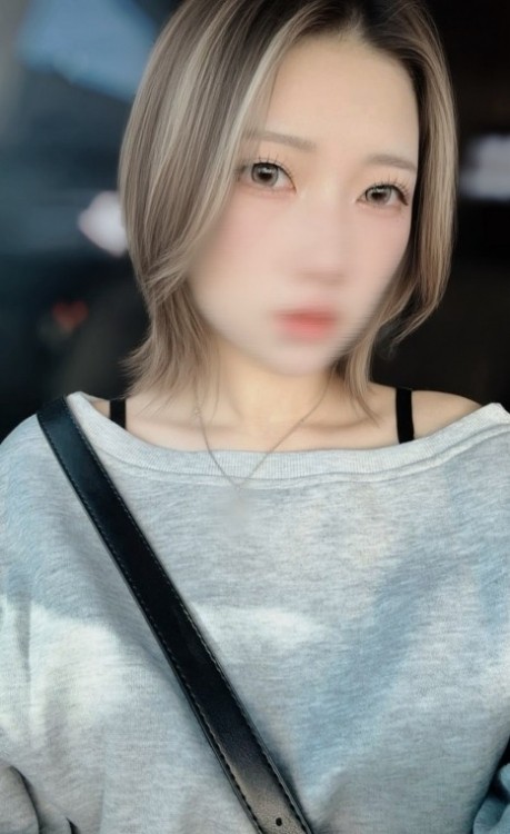 柚木 るな